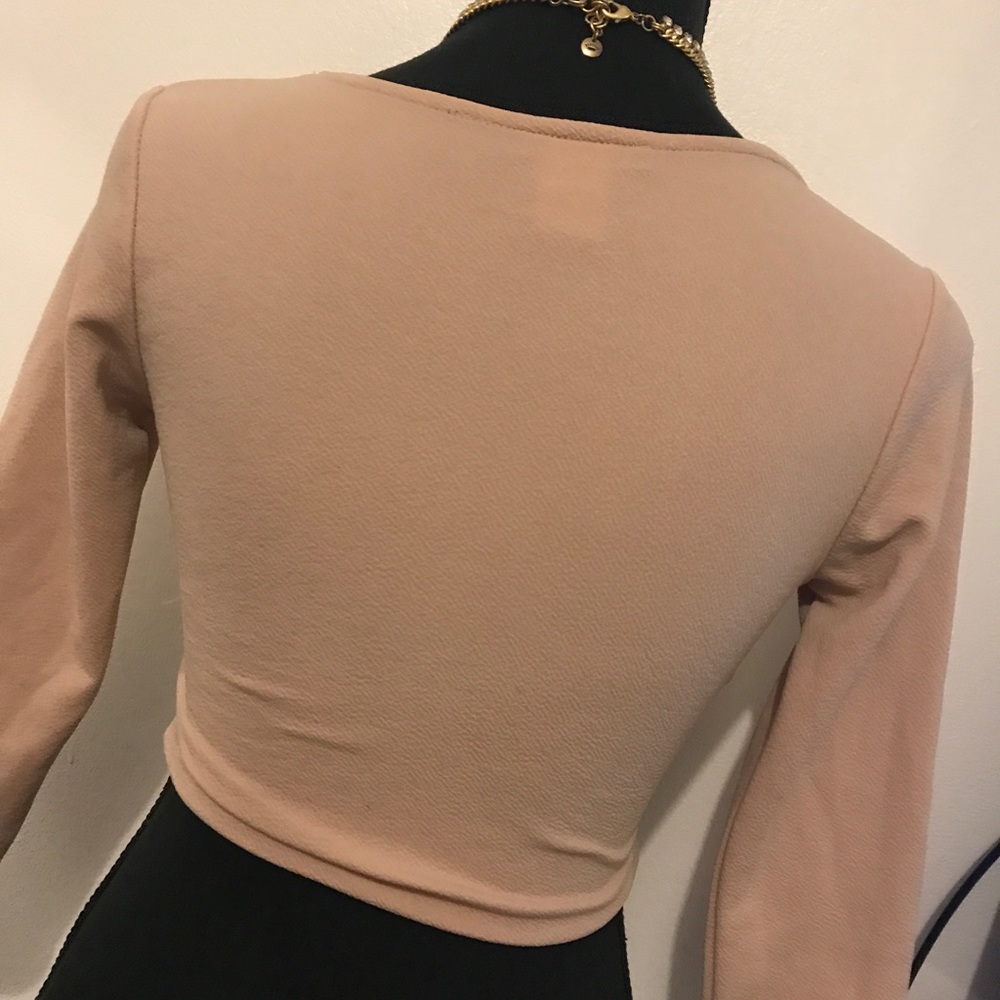 Crop top - Picture 2 of 2